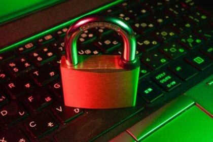 كيف تحمي حساباتك من الاختراق؟ 6 خطوات أساسية